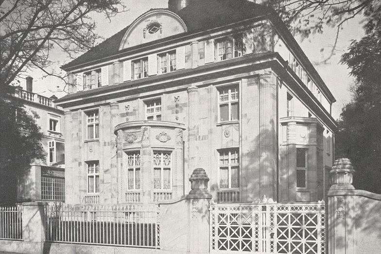 villa-102-historisch-3_rs_gallery_image_large.jpg
