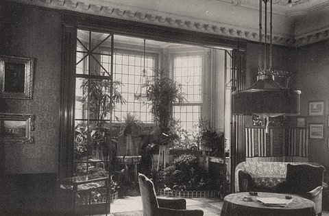 Westend Villa with rich history