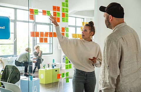 Job prospects for refugees Ankommer. Perspektive Deutschland